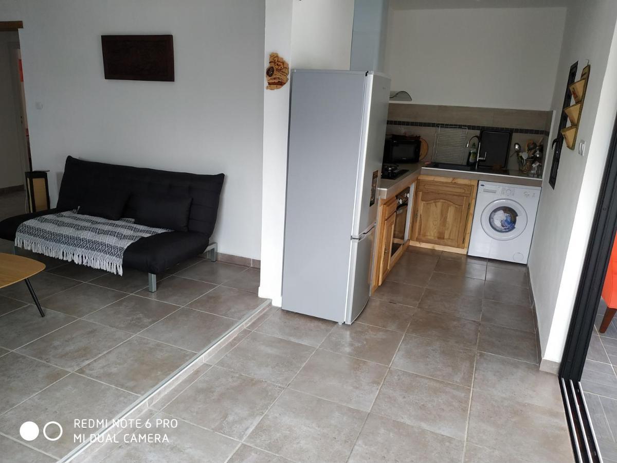 Jolie Maison T3 A St Pierre, 2 Chambres Avec Sdb, Grande Varangue, Jardin Saint Pierre Exterior photo