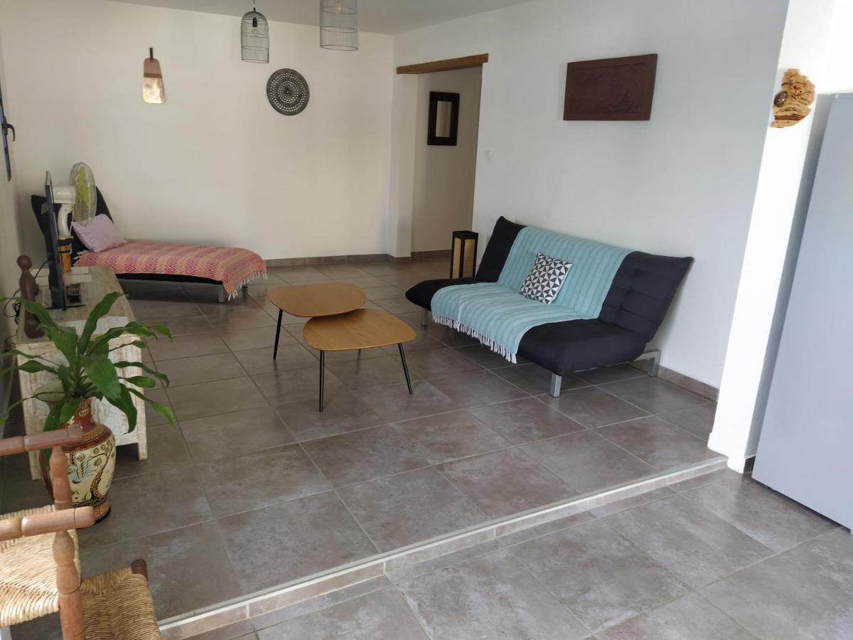 Jolie Maison T3 A St Pierre, 2 Chambres Avec Sdb, Grande Varangue, Jardin Saint Pierre Exterior photo
